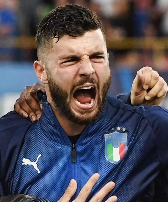 篮以卓越表 篮以卓越表