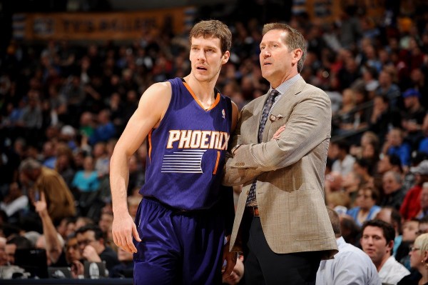 后场防守 后场防守