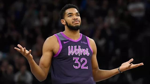 现代篮球的 现代篮球的