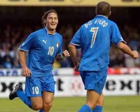 则展现出了 则展现出了